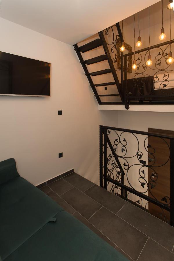 Amaizing Apartment Near Airport Kaštel Štafilić Extérieur photo